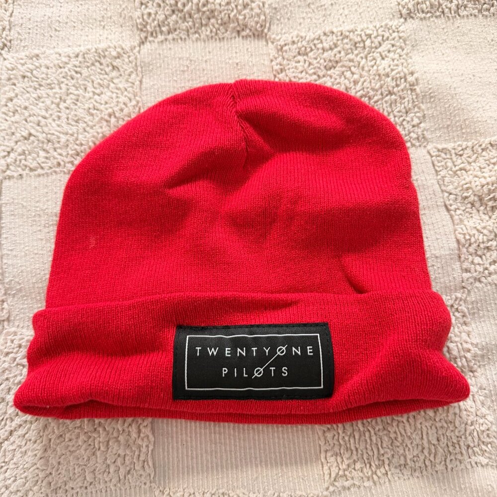 Twenty One Pilots Red Knit Beanie – One Size